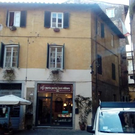 Casa Nora Hotell Lucca Eksteriør bilde